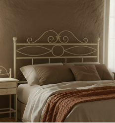 Cabeceira de ferro forjado com pluma