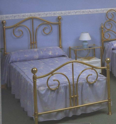 Cama de latón 21